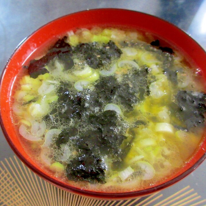 海苔とネギの中華スープ